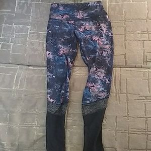 Lululemon Athletica Yoga Pants